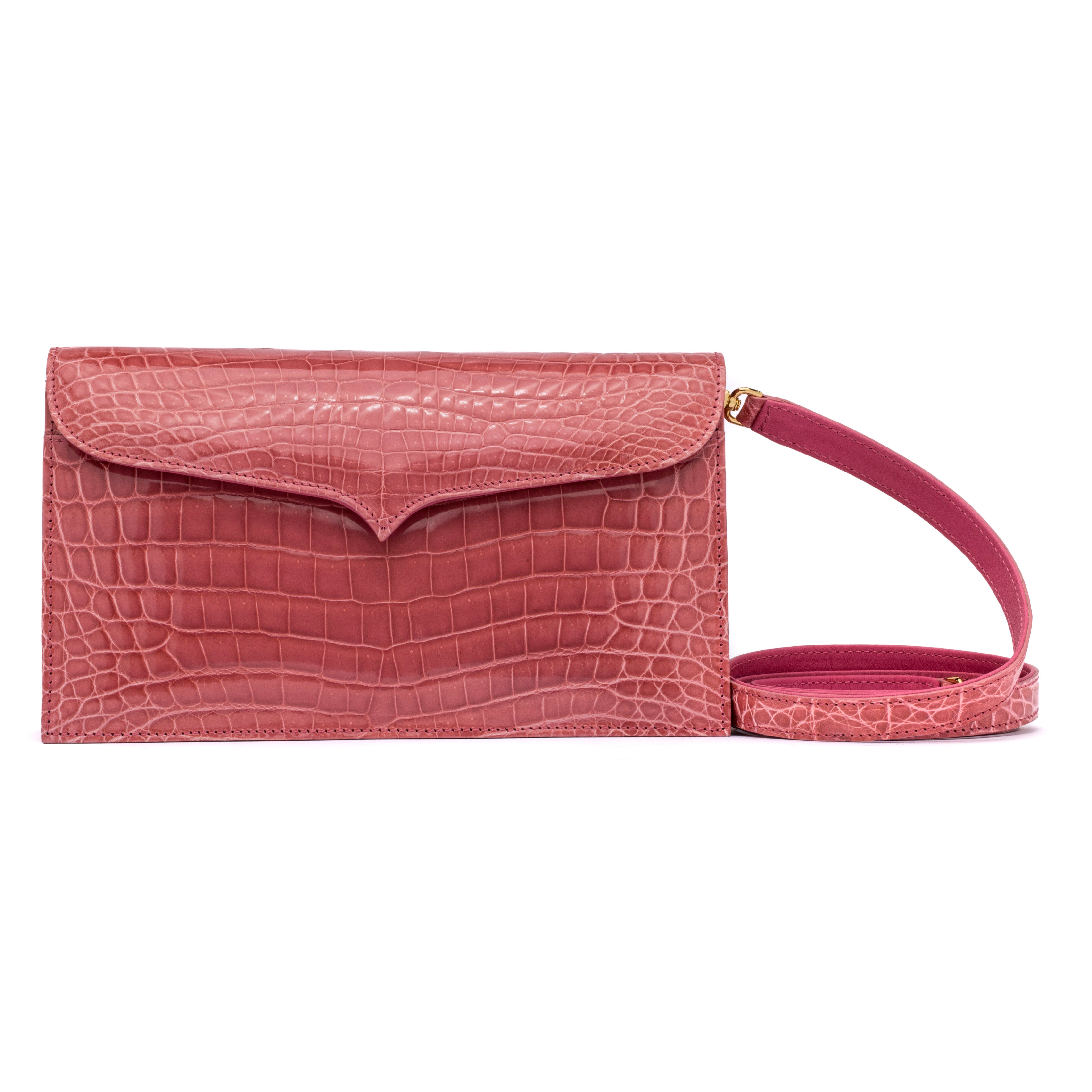 Capri Clutch in Petal Pink