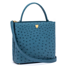 Load image into Gallery viewer, Medium Skyla Tote in Blue Jeans
