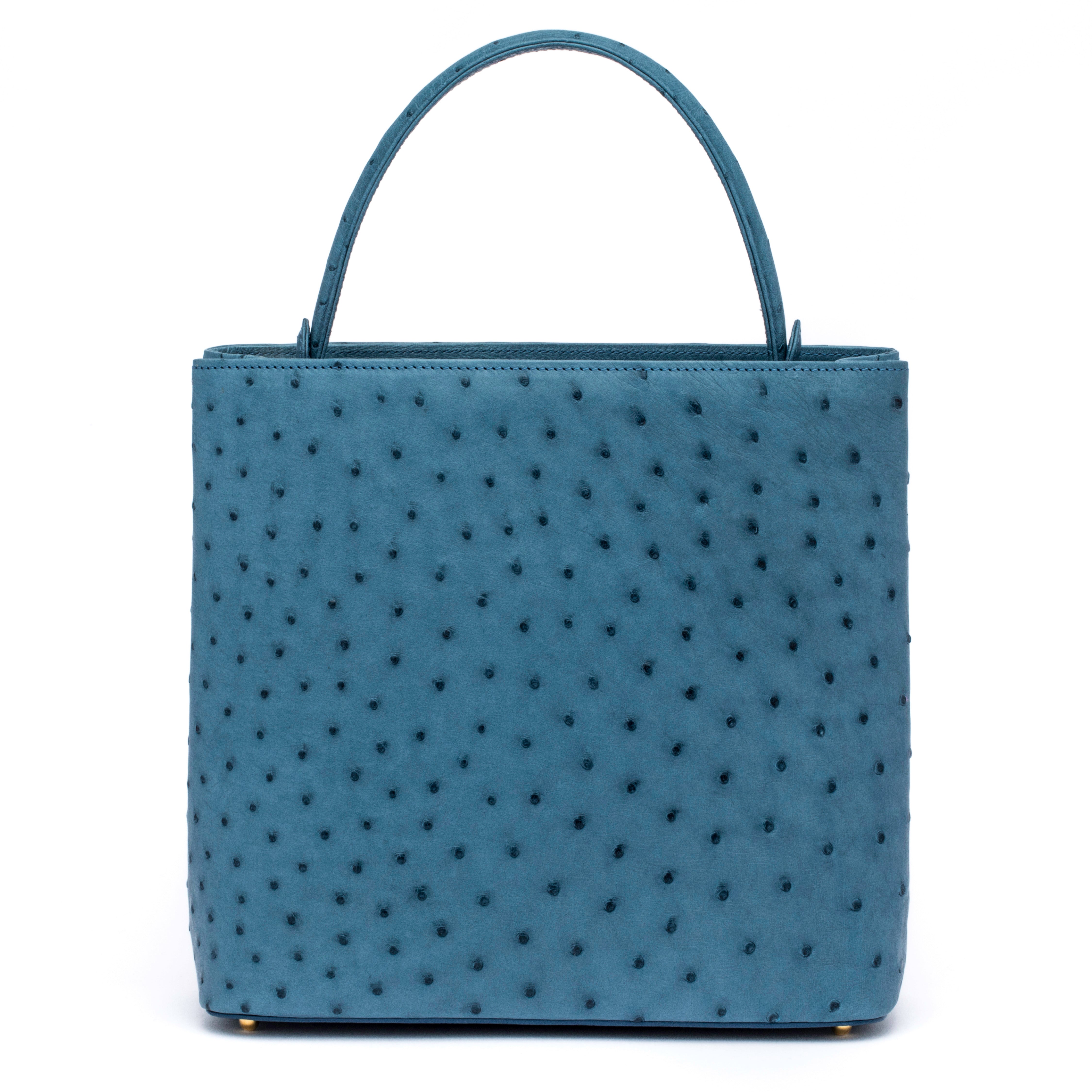 Medium Skyla Tote in Blue Jeans
