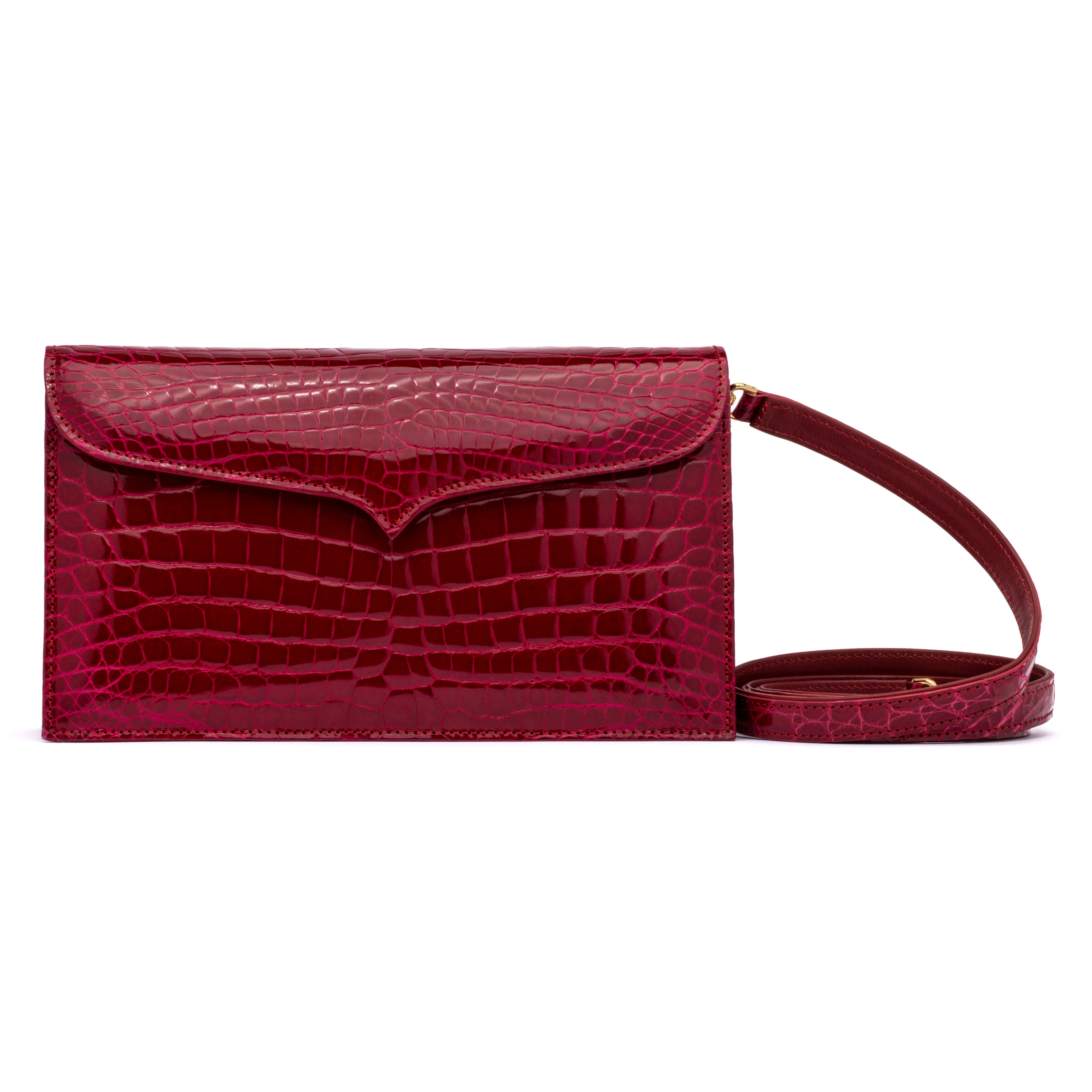 Capri Clutch in Red