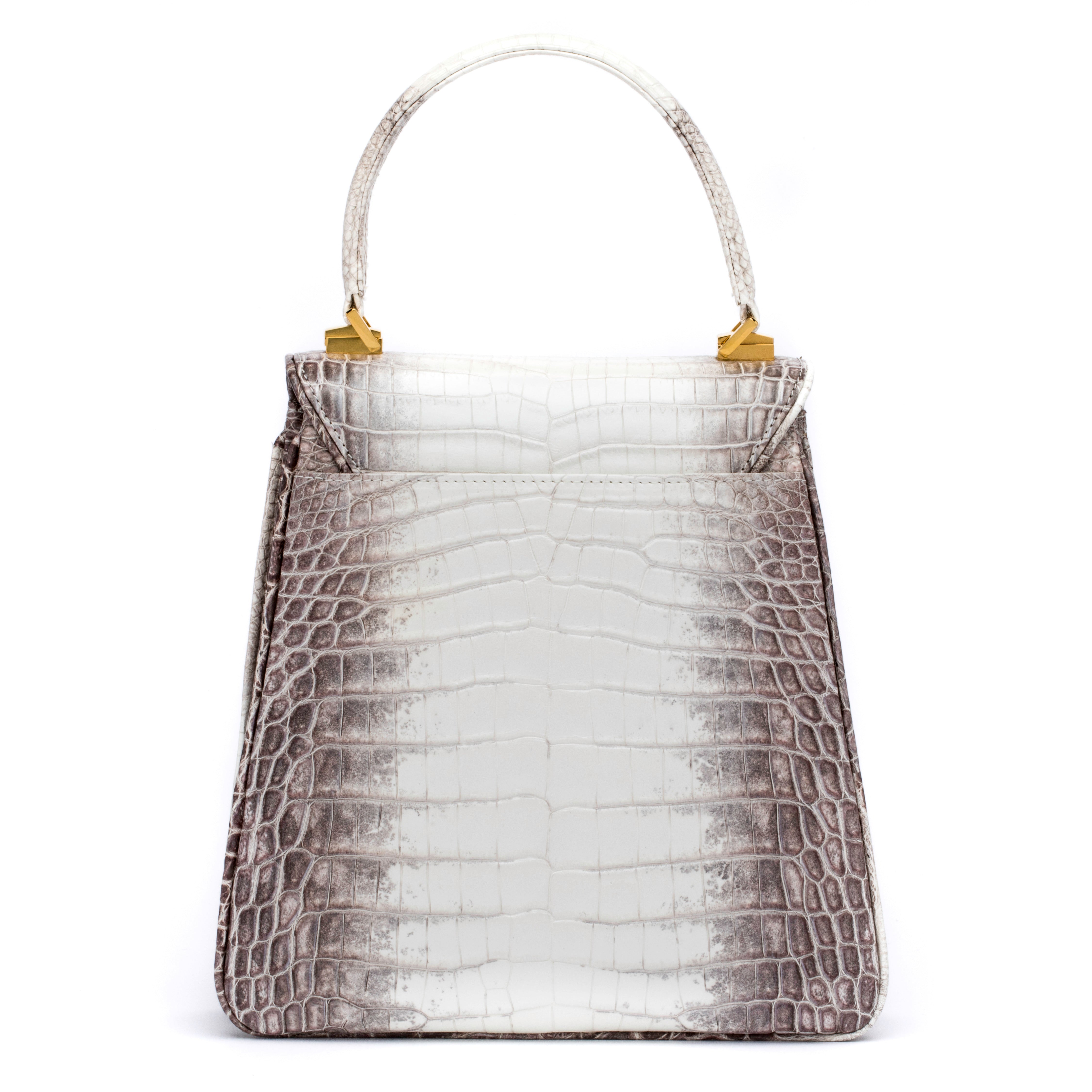 Princess Diana in Himalayan Mother of Pearl