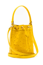 Load image into Gallery viewer, Petite Isla Tote in Sun
